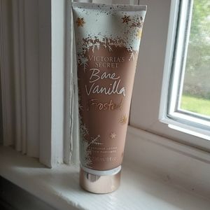 VS Bare Vanilla Frosted lotion